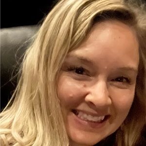 Meet your Posher, Molly